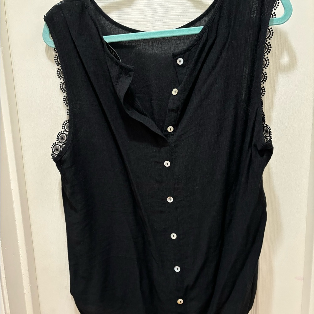 Molly Backen Black Lace Trim Women's Top - Picture 4 of 6